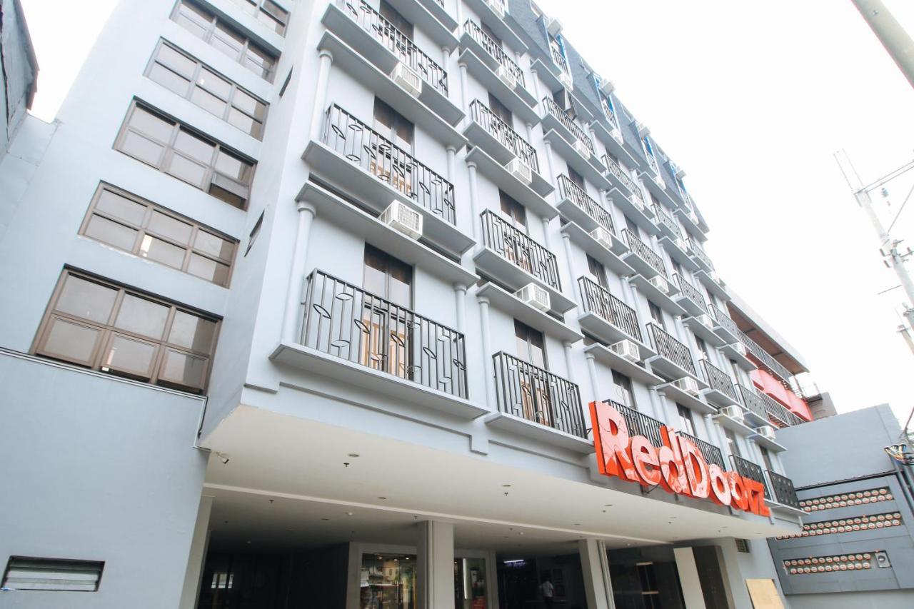 Reddoorz Plus @ Jardin Suites Guadalupe Nuevo Mandaluyong Exterior photo